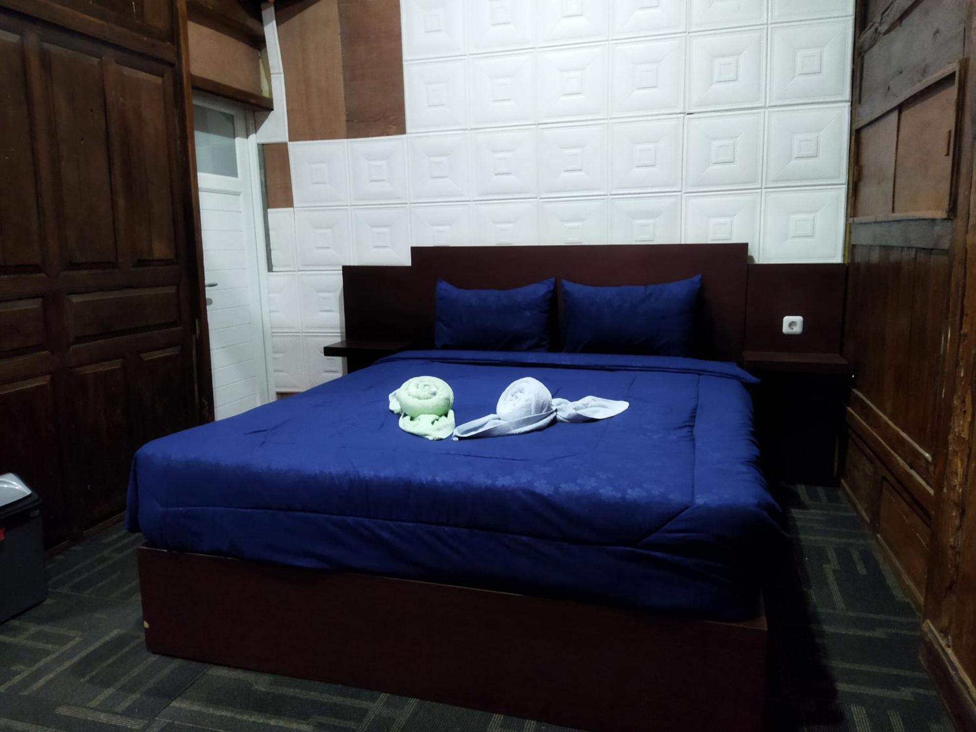 Pijar Resort Powered By Cocotel Kudus Room photo