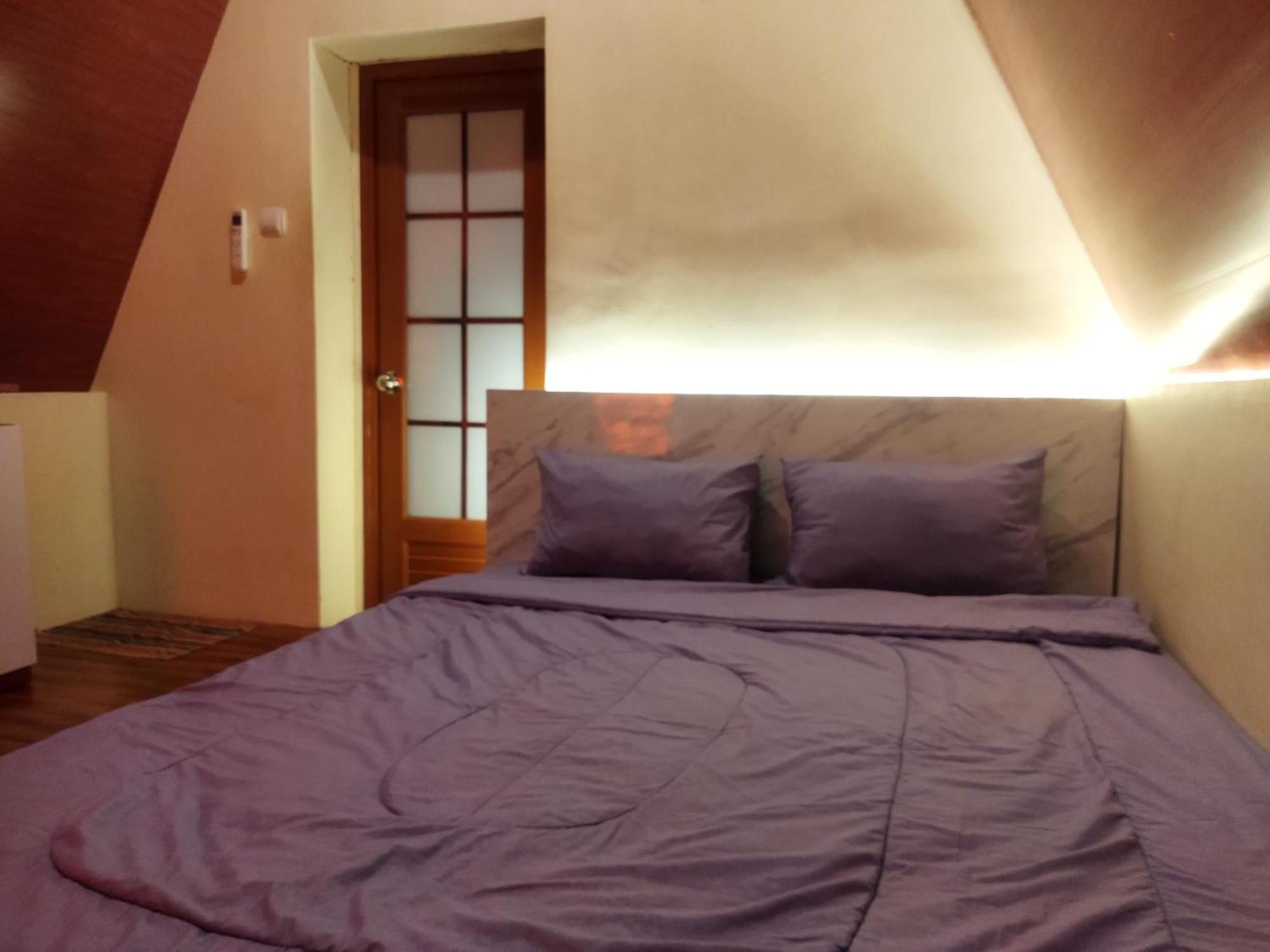 Pijar Resort Powered By Cocotel Kudus Room photo